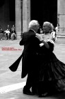 il ballo in piazza maggiore