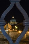 D70s, AF-S DX 18-70@62mm, 20sec/25, ISO 200

foto piuttosto difficile per l'inquadratura, scattata in ginocchio sui sampietrini (che dolore!!!!!!!!). Fatta da Ponte Sant'Angelo.

Commenti e critiche sempre ben accetti