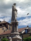 Monumento dedicato a Walter von der Vogelweide, nel centro della citt di Bolzano