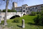 Portobuffol (TV)
Costruito tra 1780/81 dal capomastro Pietro Rosin da Palmanova in sostituzione del ponte levatoio in legno