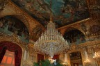 Soffitto di una sala reale di Napoleone..
Avevo dietro il 18-70 che non mi permetteva di cogliere tutta la stanza..
Cosa ne pensate dell'inquadratura?