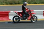 Frenata al limite con gomma fumante