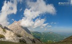 Il Corno Grande del Gran Sasso visto dal Pianoro di Rigo Rosso, lungo il Sentiero del Centenario a quasi 2000 m. di quota. L'immagine  un mosaico di tre fotogrammi ripresi in sequenza a mano libera e poi riuniti digitalmente con Stitcher, ottenuti durante la salita verso la vetta del Brancastello (m. 2230). Nikon D200 e 17-35/2.8.