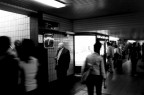 E' stata scattata nel sottopassaggio della stazione di Bologna con una Yashica fx-3 e con obiettivo Yashica ml 28mm. Cerco di rappresentare piani temporali diversi (tempo di lavoro veloce delle persone che passano in primo piano e tempo meditativo del soggetto) l'impressione che volevo comunicare  la sensazione di quando per un attimo si esce dagli automatismi quotidiani e ci si accorge di quanto  veloce il ritmo della vita.

forza avanti tutta con suggerimenti, critiche e commenti!