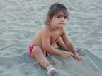 Mia Nipotina al mare a Rosignano Solvay -