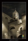 Dietro la chiesa