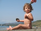 ..mmhhhh..che ci posso fare con questo sasso...