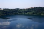 Panoramica del lago di nemi.

Dati di scatto

EOS 5D + Canon 24-70 f2.8 L a 24mm
TV 1/400
AV f11
ISO 400
