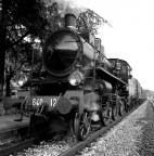 Treno delle Castagne - Marradi

Rolleiflex 6006
Rollei Distagon 50 f4 HFT
FP4 in D76 1+1