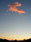 Una sottile nuvola vaga nel cielo al tramonto trasportata dal vento...
Critiche e commenti sempre ben accetti!!!