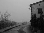 Dietro l'angolo...solo nebbia...