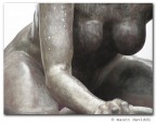 Particolare di una statua (Bologna, via S.Felice angolo via della Grada)