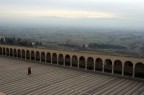 piazza e nuvole