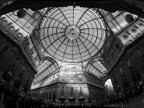 Una classica immagine della Galleria Vittorio Emanuele a Milano... una scusa per provare il mio nuovo 8mm Peleng