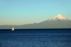 Foto scattata al lago llanquihue nell ore serali