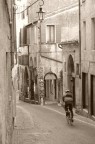 Sabato scorso mi sono ritagliato finalmente un'oretta per far qualche foto, ho scelto Asolo