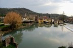 Splendido Borgo,a Valeggio sul Mincio,vicino al Parco di Sigurt,dove il tempo sembra si sia fermato,quel fiume che scorre avvolgendo le case  qualcosa di magico e la conformit del Borgo  semplicemente stupenda!!!