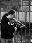 Chi fermer la musica ?