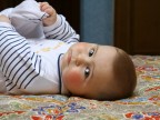 Il mio cucciolo sul lettone di mamma e pap!