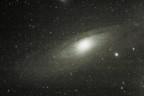 La"nebulosa" di Andromeda
31 pose da 30s 1600 iso
eos 300d, skywatcher 750/150
somma delle foto e rimozione dark frame in photoshop CS
fotoritocco in the gimp