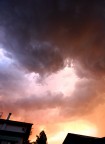 Uscendo di casa il cielo non mi ha proprio dato il buon giorno...
Questa  la mia prima foto postata...
Spero di migliorare tanto.
Critiche e commenti sempre benvenuti.
Ciao