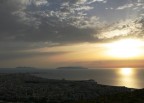 Trapani e le isole Egadi mentre il sole sta per tramontare
