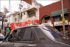 Suggerimenti e critiche graditi...
Da notare come il pover'uomo sembra trattenersi al peso dell'edificio in miniatura che sembra avere in testa..