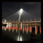Il nuovo ponte del porto di Marghera.
Seguendo il consiglio di un "abitante" del forum ho provato a ritagliare le foto.

Commenti e critiche sono sempre ben accetti
