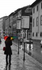 ...aspettando l'autobus sotto la pioggia...