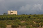 CASTEL DEL MONTE VISTO DAL PIANO