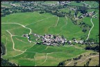 Scorcio di Verrayes dalla cresta dell'Aver in Valle d'Aosta