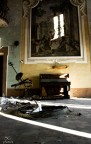 Segni indelebili di presunte foliie passate (Villa Sbertoli)