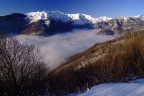 Nebbia da inversione termica all'interno della vallata, ed io che continuavo a cercare il migliore punto di vista...