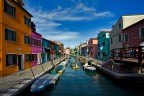 Burano, l'hanno fatta in tanti...ci ho provato anch'io. Fotocartolina di un perioro in cui ancora si vedeva qualche raggio di sole....


Commenti graditi.