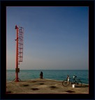 Sola con il mare..