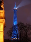 Torre eiffel "addobbata" per il natale....