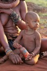 Torneremo in Namibia con un workshop a dicembre  e staremo con loro tutto il giorno, questa volta ero in ricognizione e ho potuto scattare solo per 2 orette poi siamo dovuti partire per andare al villaggio boscimane.