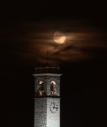 Il campanile e la luna - contest &quot;DUE&quot;