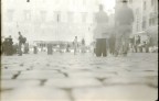 Foto scattata con Agfa Box Camera (1932) + Kodak 120 b/w iso 100

2 secondi di esposizione alle 4 di pomeriggio in piazza Santa Maria in Trastevere (Roma)

Prove tecniche di scatto.