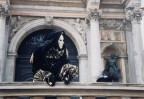 Maschera ripresa durante il carnevale di Venezia.
Reflex Yashica F105, pellicola 200ISO.
