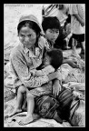 Laos - Mendicanti ai margini delle strade.
C&C ben accetti.