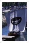 una delle tipiche imbarcazioni (pubblicitarie) utilizzate per il trasporto dell'uva dalle campagne dell'alto Douro verso le Case do vinho porto
