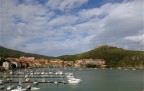 Il porto in una bella giornata d'inverno.

http://web.me.com/sergiogalatolo/