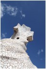 Un particolare dei famosi camini del famosissimo architetto Gaud che agli inizi del '900 stup Barcellona ed il mondo con i suoi lavori "folli" ed avveniristici per l'epoca.