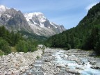 La Dora che scende dal Monte Bianco