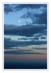 Luna al tramonto