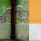 Tubo con muro