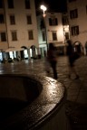 Un piccolo scorcio di un angolo di Udine, i riflessi sul marmo delle luci che illuminano i bar della piazza piu' frequentata dai giovani amanti dell'aperitivo.

Canon 50D, 17-40 f4 L, 1/4, f4.5, iso 250, cavalletto.