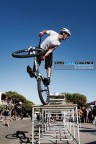 Momento di bike trial durante la manifestazione Open Water Challenge 2010 a Torregrande Oristano.