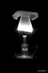 Esperimenti con una lampadina...mentre si brucia il filo di tungsteno :)

Olympus e-420